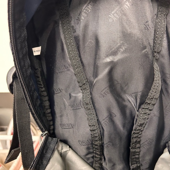 Camelbak Cloudwalker - Picture 5 of 7